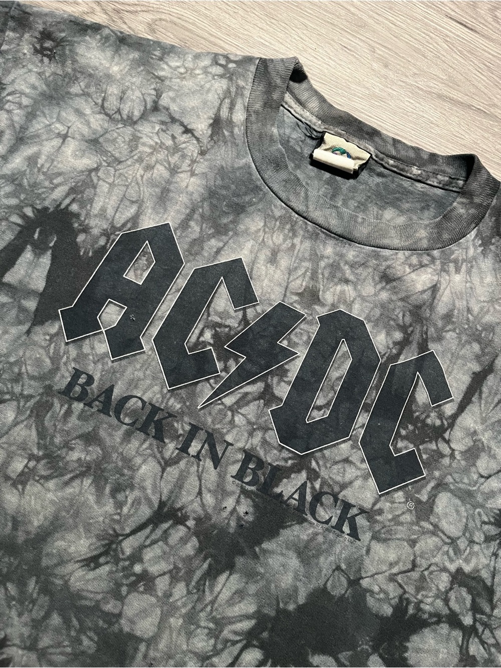 Vintage liquid blue AC/DC, 2003 tie-dye graphic band T-shirt, distressed large￼ - Picture 2 of 11